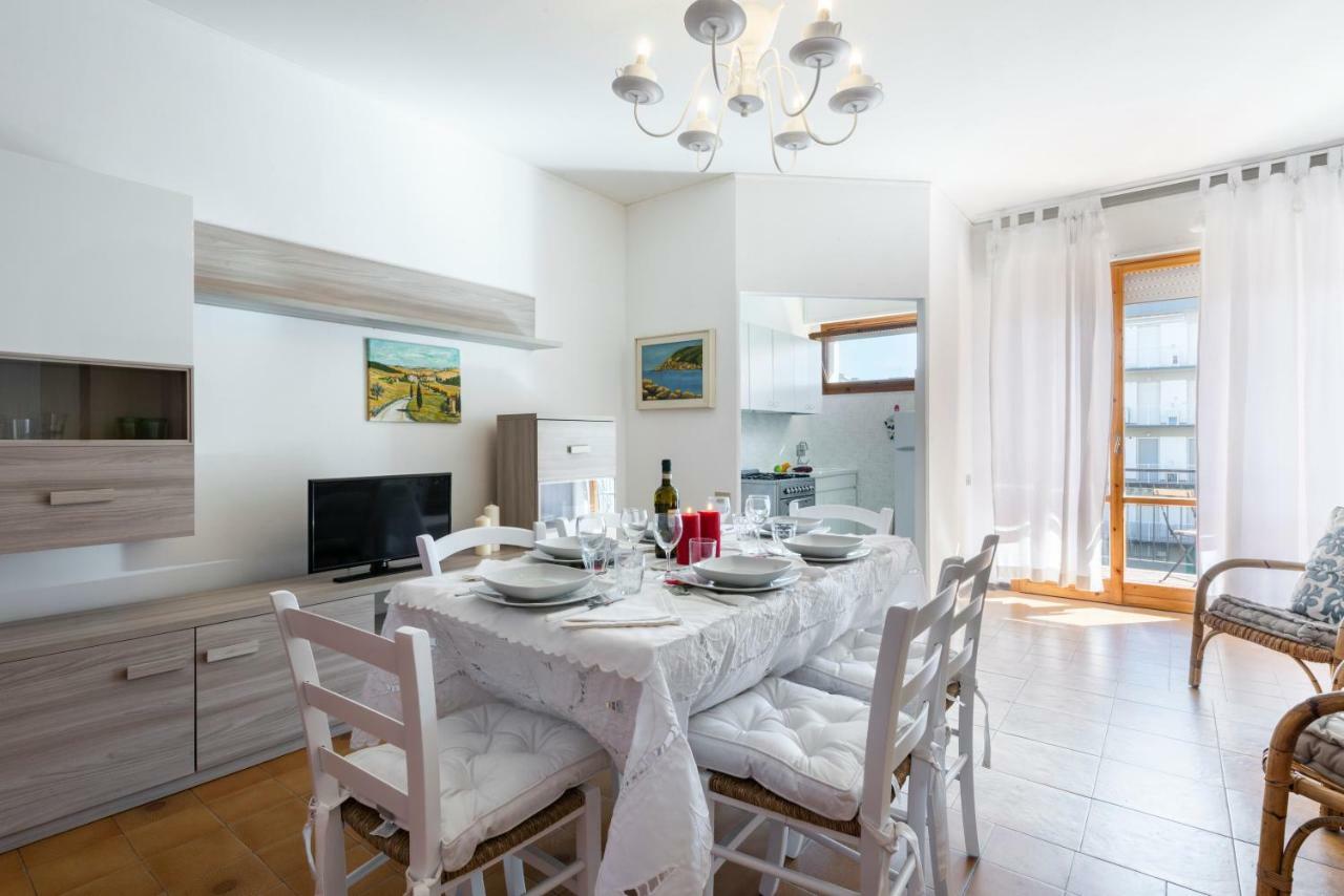 Appartamento Clara 11 Follonica Exterior photo